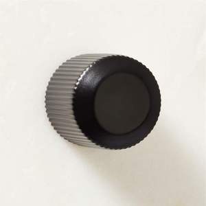 Bouton de porte de forme ronde personnalisable avec quincaillerie de chambre au design moderne pour le travail du bois pour commode et tiroir dans la cuisine - Product Image 4