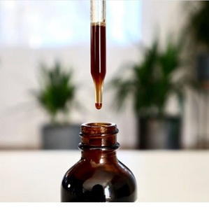 Extracto De Seta Maitake líquido al por mayor de La India Tambor y tarro de albañil Embalaje disponible | Exportador indio - Product Image 1