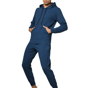 La mejor ropa en línea Venta caliente Chándales deportivos para hombres Artículo fresco de calidad superior Chándales deportivos para hombres - Product Image 1
