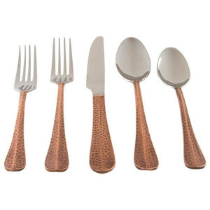 Nuevo diseño plateado estilo europeo hecho en India a precio mayorista esparcidor de queso de metal y juego de cuchillos para hoteles - Product Image 4