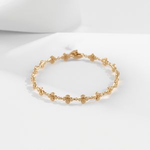 Pulsera de Oro Sólido de 9K con Diseño Floral Delicado para Mujer, Joyería de Oro Fina de Lujo, Certificación OEM GIA - Product Image 2