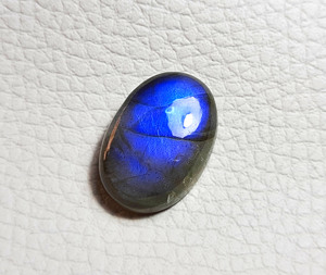 Fantástico labradorita azul piedra preciosa parte posterior plana suave pulido forma ovalada azul llamativo labradorita cabujón para hacer joyería - Product Image 5
