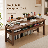 Bureau d'étude moderne et durable en finition noyer, grande table d'écriture avec étagère surélevée et bibliothèque ouverte inférieure pour chambre et bureau à domicile