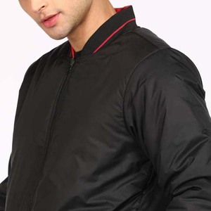 Material de nylon de poliéster Longitud de la ropa regular Chaquetas de bombardero de alta calidad para hombres Chaquetas impermeables de estilo callejero para hombres - Product Image 5