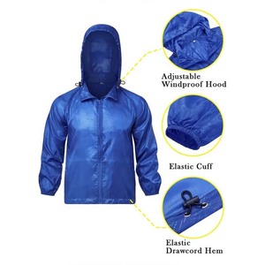 Chaqueta de lluvia de moda hecha de poliéster/paracaídas con cremallera y dos bolsillos delanteros Chaqueta de lluvia deportiva - Product Image 4