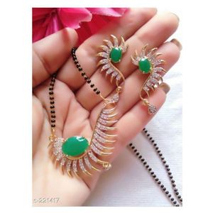 กรีนชาร์คสำหรับงานแต่งงาน - Product Image 1