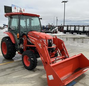 Tractor Agrícola Kubota L3560HSTC-LE B2320 4WD 2024 con Motor, Caja de Cambios, Bomba y Rodamientos - Tecnología Digital - 2 Años de Garantía - Origen PL - Product Image 1