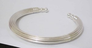 Bracelet en cuivre rouge tissé, bijoux en cuivre émaillé, bracelet à motif géométrique, bracelet en laiton incrusté, artisanat en métal rouge ethnique - Product Image 3