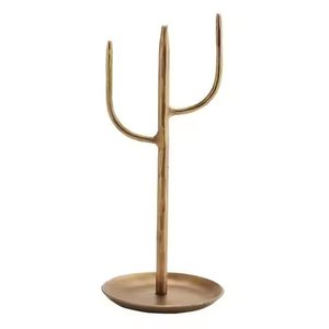 Support à bijoux en métal doré décoratif avec base pour décoration de table, support à bagues et boucles d'oreilles tendance - Product Image 1