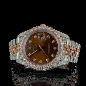 Venta caliente de lujo Iced Out Moissanite Diamond Watch para hombres con banda de acero inoxidable y resistente al agua disponible al mejor precio - Product Image 1