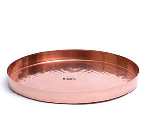 ถาดตกแต่งสีโรสโกลด์ ผิวแบบตอกลาย ทรงกลม ทำจากอะลูมิเนียม สำหรับวางเครื่องสำอาง กาแฟ หรือใช้เป็นถาดเสิร์ฟ - Product Image 1