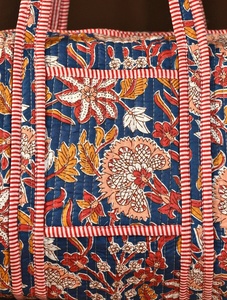 Bolsos de lona bohemios Weekender, bolso de lona bohemio con estampado de bloques de mano para mujer, bolso de lona acolchado para viajes - Product Image 4