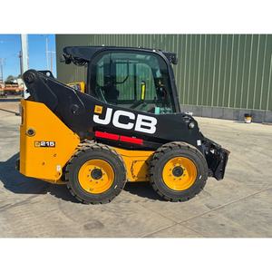 2024 JCB 215 Cargador sobre orugas usado con accesorios de cucharón de minicargador frontal; carga nominal de 40 toneladas - Product Image 1