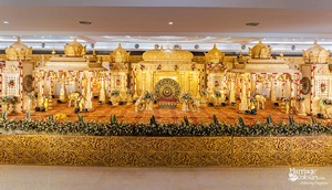 Pilar de Ganesh del sur de la India, decoración de Mandap de boda, Mandap dorado, Mandaps de boda india de EE. UU., estructuras de fibra tradicionales y modernas - Product Image 6