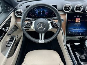 2022สีเทาสดใส Merce_de S-Ben Z C-Class C 300 4MATIC AWD ใช้กับเบาะหนังไฟภายในรีโมตเริ่มเรียบร้อยมาก