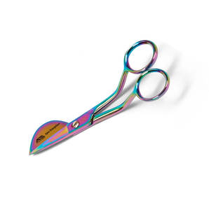 Ciseaux à broder incurvés Coupe-fil Ciseaux à appliques en acier inoxydable de qualité et courbés par Apto Enterprises - Product Image 1