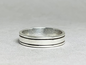 Hot Fashion Cute Style Spinner <b>Fidget</b> Band <b>Rings</b> Rotating <b>Anxiety</b> Relief Jewelry Promising Wedding Christmas Gift for Her - Product Image 3