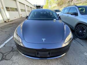 Tesla Model 3 Long Range AWD 2024 d'Occasion en Très Bon État - Product Image 5