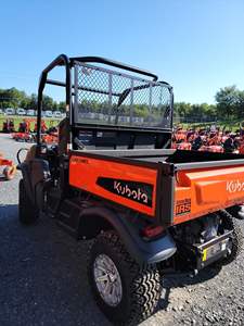 Véhicule utilitaire Kubota RTV-X1100C 4x4 automatique 2 temps de qualité supérieure, certifié EPA et homologué CEE, idéal pour les exploitations agricoles et les chantiers - Product Image 5