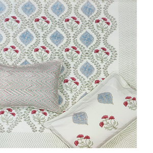 Sábanas de algodón 100% hechas a medida, en varios tamaños, con estampado floral y abstracto en colores pastel - Product Image 1