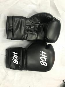 ถุงมือชกมวยสวมสบาย10ออนซ์12ออนซ์14ออนซ์16ออนซ์อุปกรณ์หนังวัวสำหรับฝึกต่อสู้ออกแบบโลโก้ได้ตามต้องการ - Product Image 4