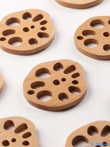 Posavasos de madera de acacia con acabado liso y diseño antideslizante, perfectos para regalar y Decoración de mesa Premium, posavasos de nogal - Product Image 2