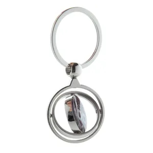 Portachiavi in Metallo Personalizzato a Forma di Carosello, Gadget Personalizzabili - Product Image 2