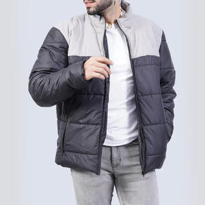 Veste d'hiver camouflage épaisse et chaude, ample et sans manches unisexe avec logo sur le devant - Product Image 4