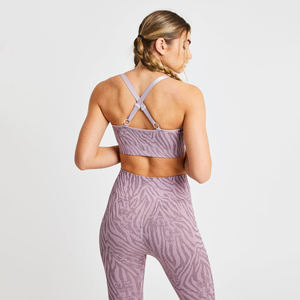 Conjunto de Yoga sin mangas para mujer de calidad superior 2023, el mejor diseño con patrón sólido, fácil de lavar, transpirable, características ecológicas - Product Image 4