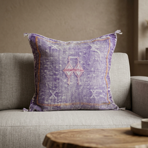 Housse de coussin carrée personnalisable faite à la main pour motif géométrique bohème brodé, 100% soie, fermeture enveloppe, décoration intérieure - Product Image 1
