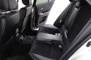 Lexus IS 300 Sport Cross d'occasion 2004 en excellent état, prêt à être expédié - Product Image 4