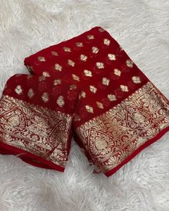 Sari de Georgette de Viscosa con Diseño Moderno y Blusa Combinada, Listo para Comprar, en Existencia, Superventas - Product Image 3