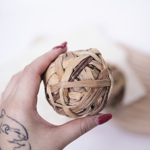 ของเล่นลูกบอลสำหรับสัตว์เลี้ยงทำจากผักตบชวา สำหรับแมวและลูกสุนัข ของเล่นเคี้ยวแบบธรรมชาติ ของเล่นแบบมีปฏิสัมพันธ์สำหรับสุนัข - Product Image 5