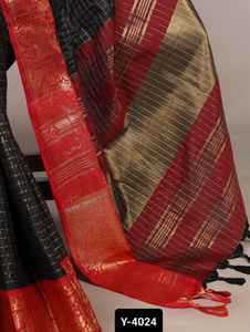 Ropa étnica india Poly Cotton Elegance con Chex y Zari Weaving Work Borders Saree con el mismo diseño Blusa Piezas para mujer - Product Image 6