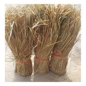 Rollo de techo de paja de hoja de palma de hierba natural Nipa-Material de tejas de paja impermeable para techos de cenador de Resort - Product Image 1