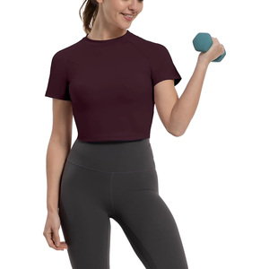 Womens breathable crop <b>tops</b> for workout summer gymwear custom fitness apparel oem production with private label options - Product Image 2