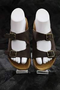 Leather Beach <b>Open</b> <b>Toe</b> Platform <b>Slippers</b> Woman Flat Shoes Sandals Unisex Buckle Rivet Decoration - Product Image 4