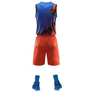 Uniforme de basket-ball d'été personnalisé pour hommes, nouveau maillot sans manches respirant 100% polyester avec nom d'équipe personnalisé et short - Product Image 3