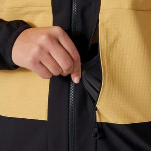 Vente en gros Logo personnalisé sable femmes Odin Backcountry Softshell veste manches longues et coupe-vent femmes course vestes de plein air - Product Image 4