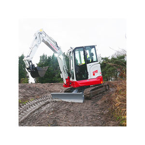 Mini pelle Takeuchi TB335R avec boîte de vitesses pour moteur Yanmar adaptée à la construction urbaine - Product Image 5