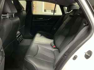 SUV 2024 USADO EN BUEN ESTADO, Tracción Delantera, Automático, Volante a la Izquierda, Neumáticos R18, Portaequipajes de Aluminio, Asientos de Tela - Product Image 3