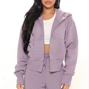 Offre Spéciale bas quantité minimale de commande sweat à capuche pour femme 2024 à manches longues tenue à la mode femmes haut court à capuche respirant femmes haut court à capuche 100% coton - Product Image 4