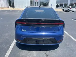 โตโยต้า พรีอุส ปี 2024 สภาพใหม่เอี่ยม - Product Image 2