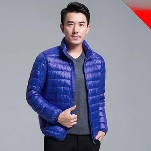 Manteau d'hiver fin en coton rembourré pour hommes Nouveau col montant à capuche court, style veste spéciale mince - Product Image 5