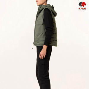 Gilet matelassé imperméable personnalisé Ryan Pro Gear pour hommes Fermeture éclair Respirant et anti-boulochage Options de logo OEM - Product Image 3
