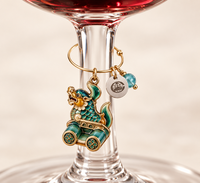 Breloques personnalisées en métal émaillé pour verres à vin, style traditionnel et moderne, Feng Shui, marqueurs de verres personnalisés avec logo, étiquettes de verres à vin de forme personnalisée
