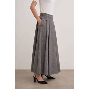 Jupe plissée en laine avec taille élastique et volants - Product Image 3