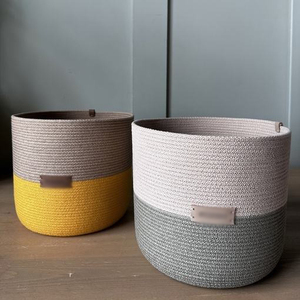 Mango de cuerda de algodón tejido con diseño de doble color, diseño hecho a mano, forma redondeada, cesta de almacenamiento de ropa y Manta con tapa - Product Image 1