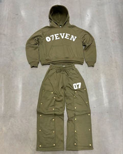 Ensemble de survêtement d'hiver personnalisé à capuche avec impression sérigraphiée, comprenant un sweat à capuche zippé et un pantalon de survêtement droit, ample et évasé - Product Image 5