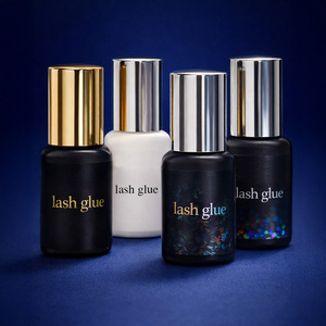 Pegamento para Extensión de Pestañas Líquido de Secado Rápido (0.3 Segundos), Resistente al Agua, Vegano, Cruelty-Free, con Empaque Personalizado Premium, Disponible para Marca Privada OEM - Product Image 1
